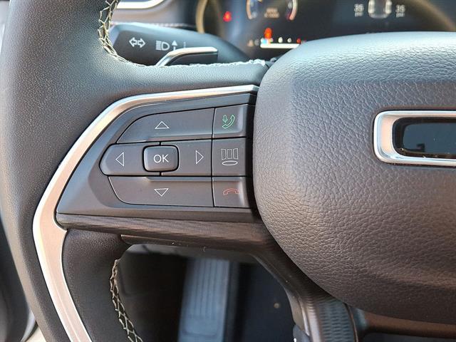 used 2024 Jeep Grand Cherokee car, priced at $35,310