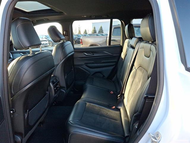 used 2024 Jeep Grand Cherokee car, priced at $35,310