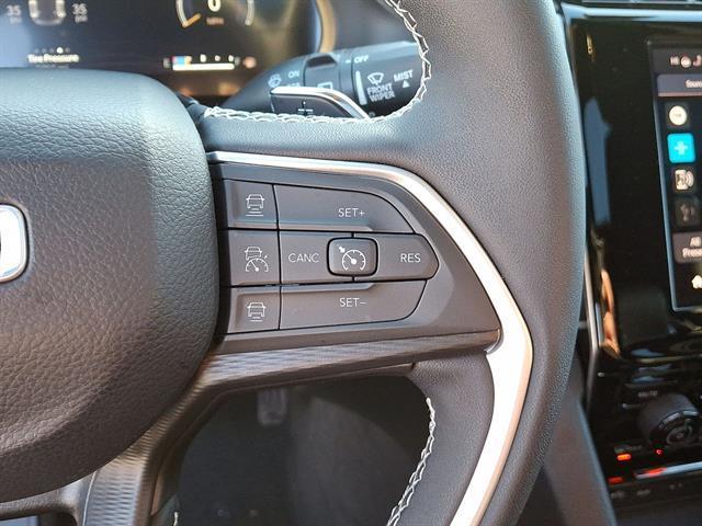 used 2024 Jeep Grand Cherokee car, priced at $35,310