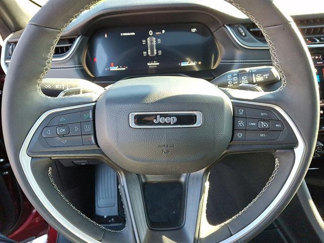 used 2024 Jeep Grand Cherokee car, priced at $35,490