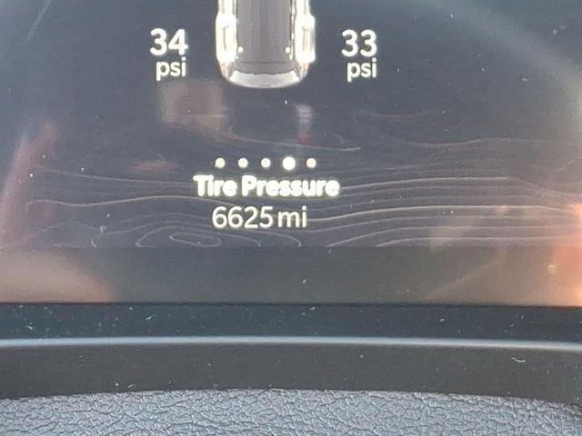 used 2024 Jeep Grand Cherokee car, priced at $35,490