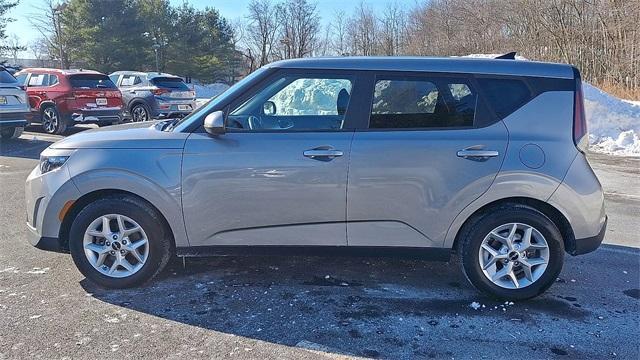 used 2023 Kia Soul car, priced at $17,498