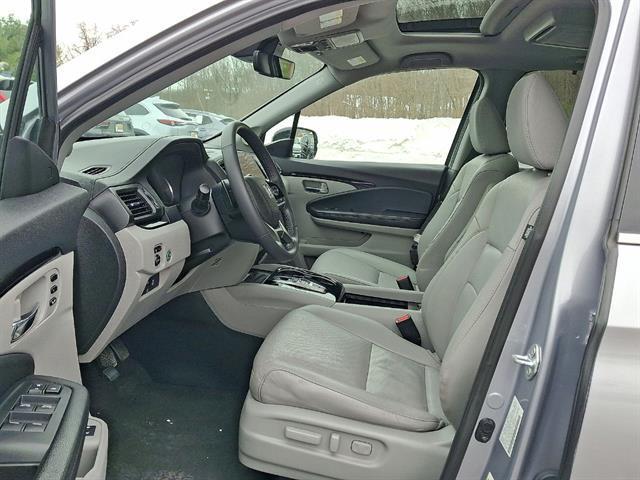 used 2022 Honda Pilot car, priced at $35,888