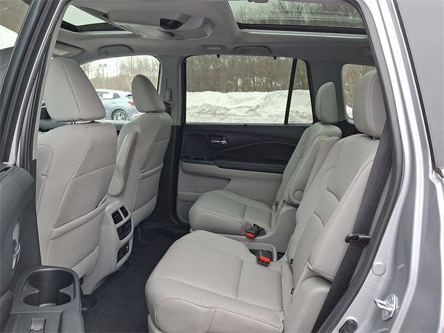 used 2022 Honda Pilot car, priced at $36,498