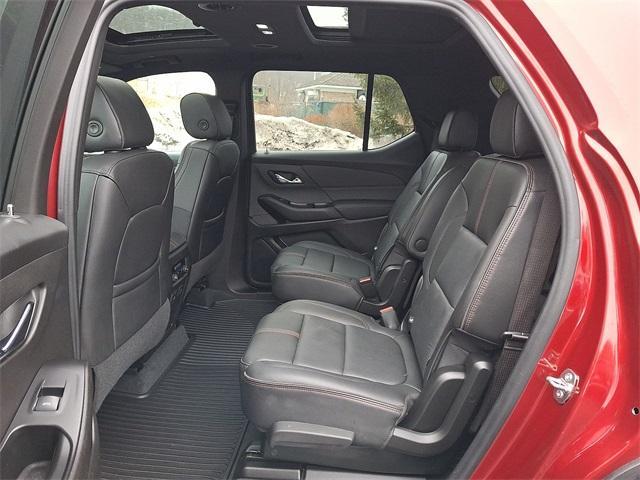 used 2023 Chevrolet Traverse car, priced at $35,980