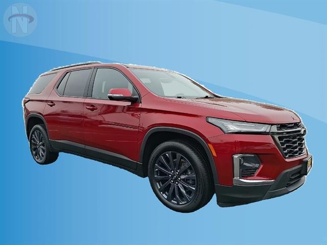 used 2023 Chevrolet Traverse car, priced at $35,888