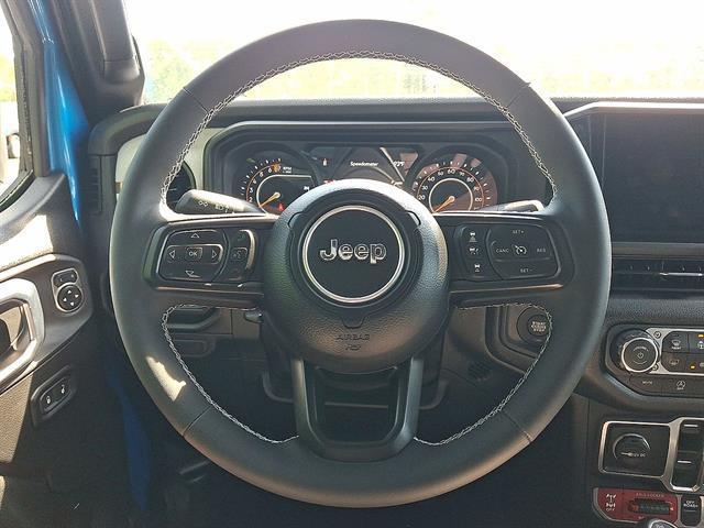 used 2025 Jeep Gladiator car, priced at $43,248