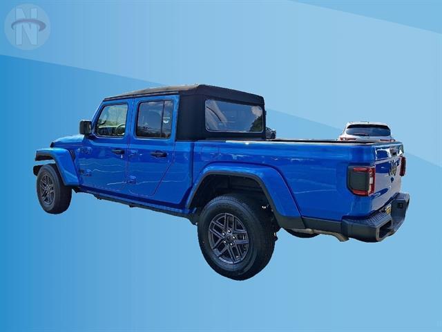 used 2024 Jeep Gladiator car, priced at $37,942
