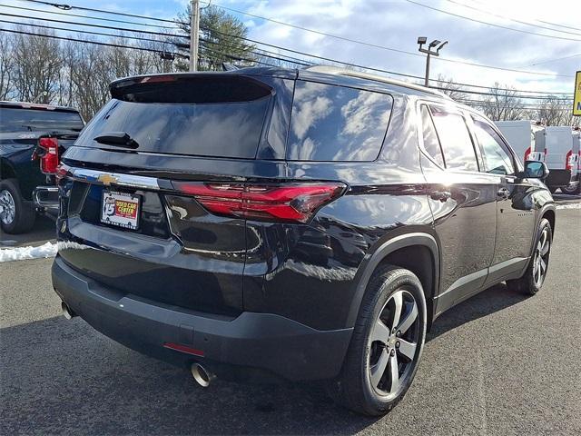 used 2022 Chevrolet Traverse car, priced at $27,788