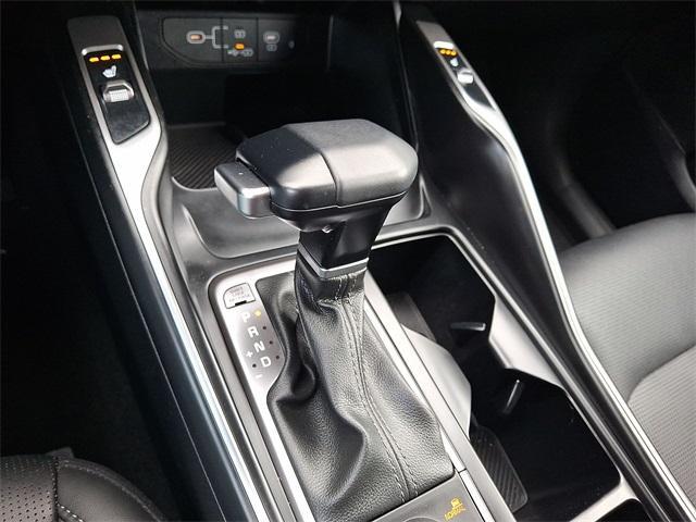 used 2025 Kia Sorento car, priced at $31,995