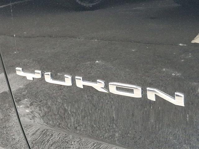 used 2023 GMC Yukon car, priced at $47,188