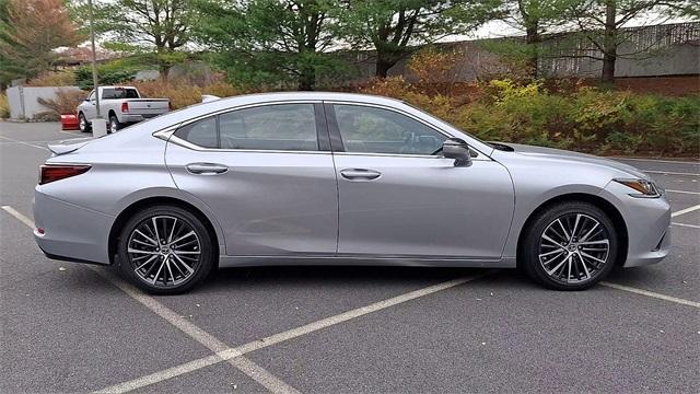 used 2022 Lexus ES 350 car, priced at $32,868