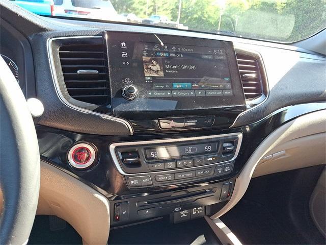 used 2022 Honda Pilot car, priced at $29,998