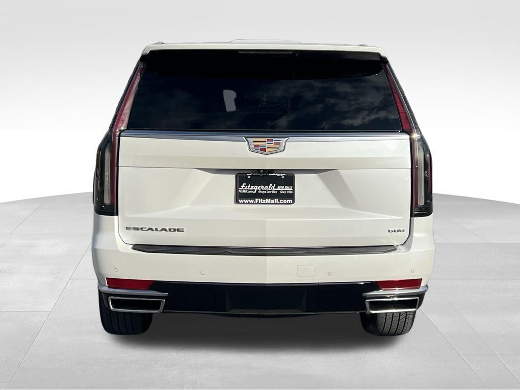 used 2022 Cadillac Escalade car, priced at $63,995