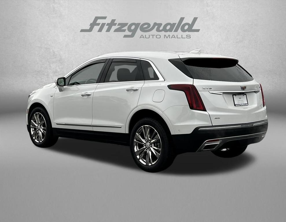 used 2025 Cadillac XT5 car, priced at $45,995