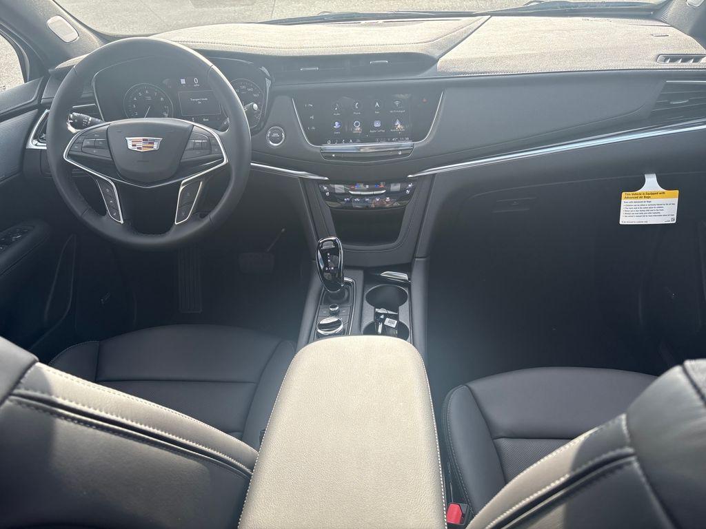 new 2026 Cadillac XT5 car, priced at $58,095