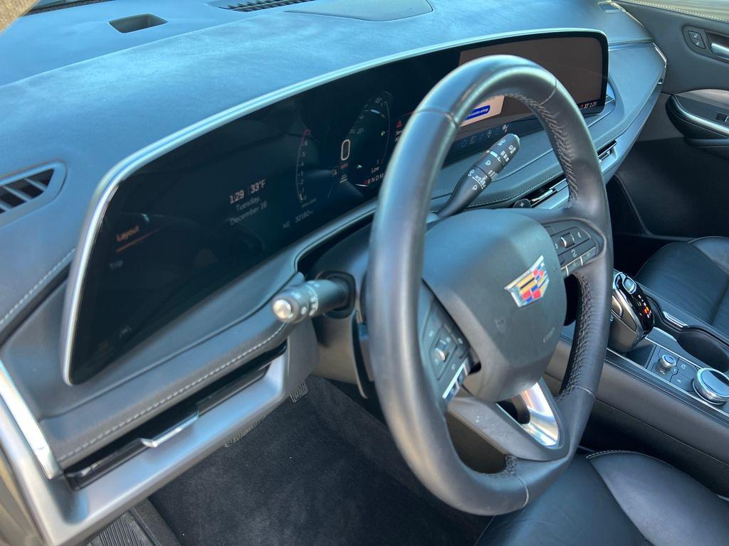 used 2024 Cadillac XT4 car, priced at $30,595