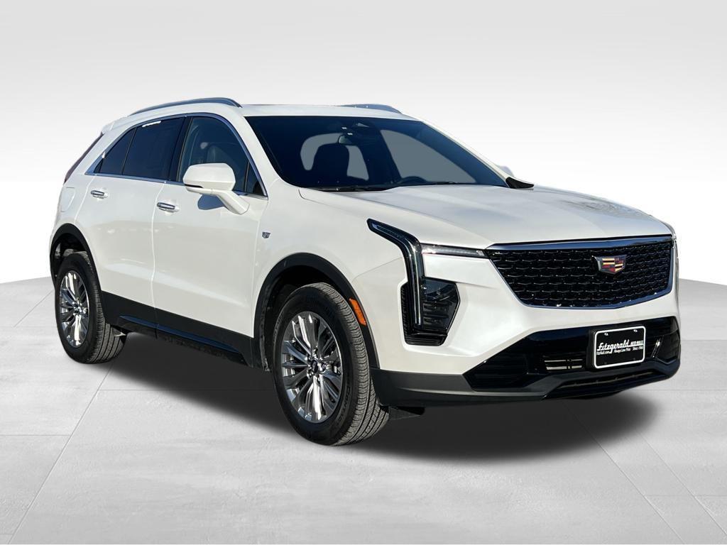 used 2024 Cadillac XT4 car, priced at $30,595