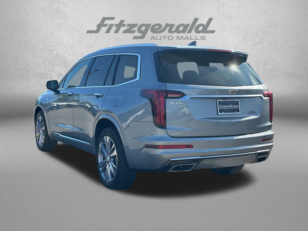 used 2024 Cadillac XT6 car, priced at $40,995