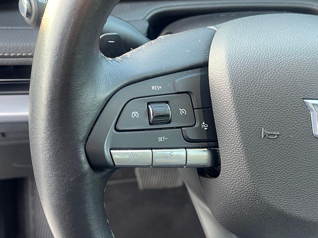 used 2025 Cadillac XT4 car, priced at $33,995