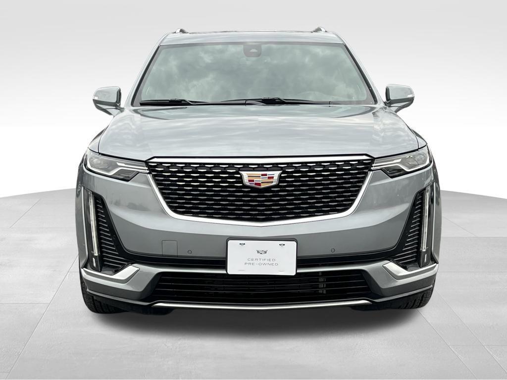 used 2025 Cadillac XT6 car, priced at $45,595