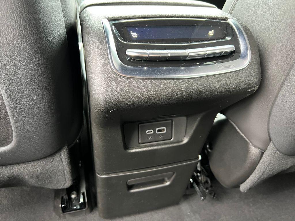 used 2025 Cadillac XT6 car, priced at $45,595