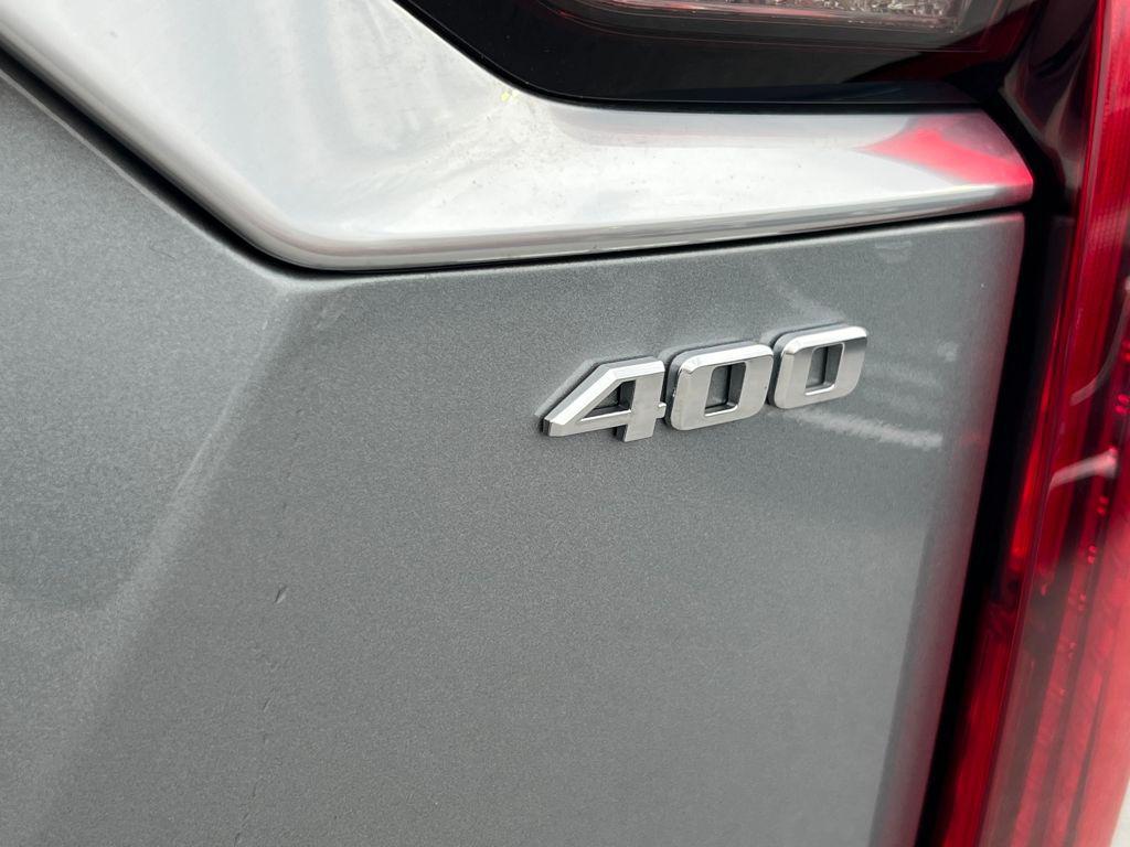 used 2025 Cadillac XT6 car, priced at $45,595