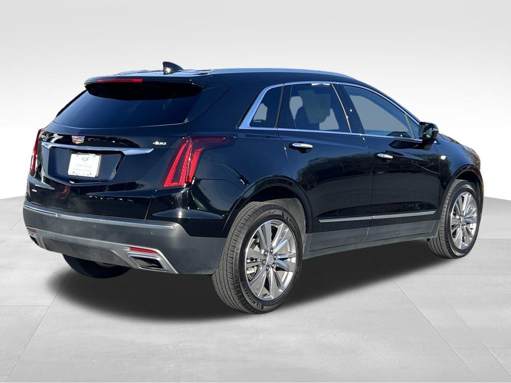 used 2025 Cadillac XT5 car, priced at $39,995