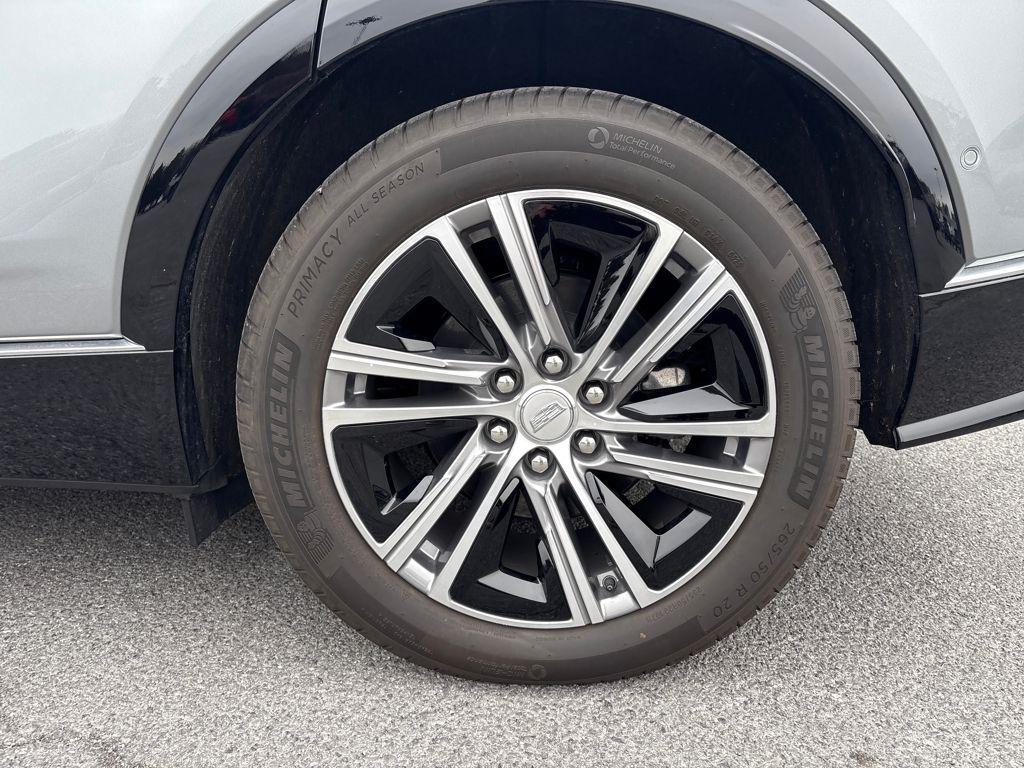 new 2025 Cadillac LYRIQ car, priced at $61,991