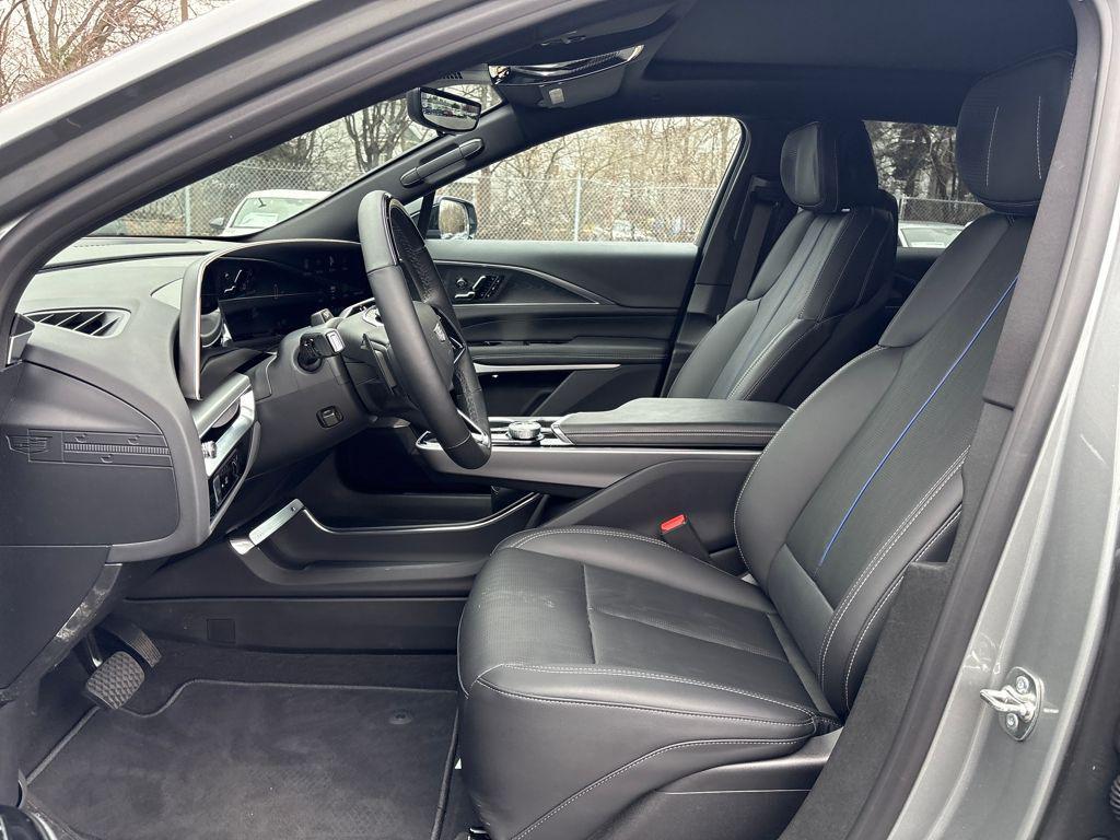 new 2025 Cadillac LYRIQ car, priced at $61,991