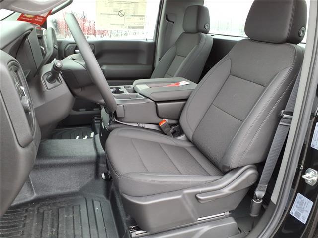 new 2026 Chevrolet Silverado 1500 car, priced at $31,770