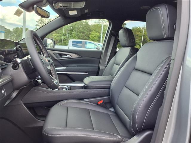 new 2026 Chevrolet Traverse car, priced at $43,529