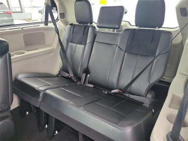 used 2014 Chrysler Town & Country car, priced at $7,982