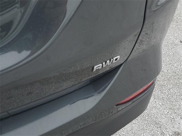 used 2021 Chevrolet Equinox car, priced at $18,691