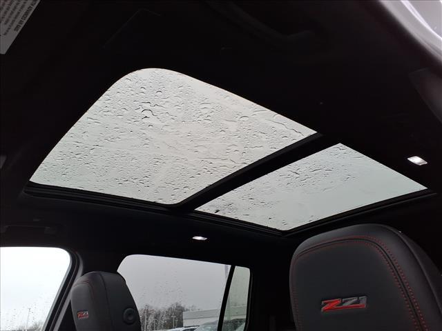 new 2026 Chevrolet Traverse car, priced at $57,415