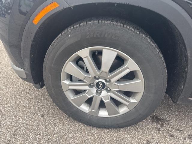 used 2025 Hyundai Palisade car, priced at $34,995