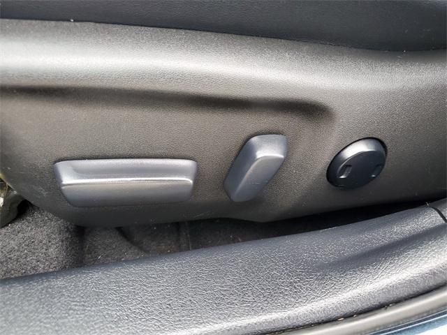 used 2016 Toyota Camry Hybrid car, priced at $11,493