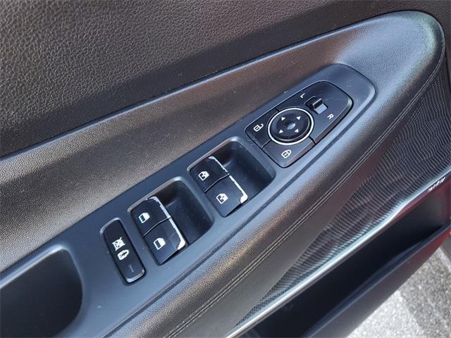 used 2020 Hyundai Santa Fe car, priced at $14,616