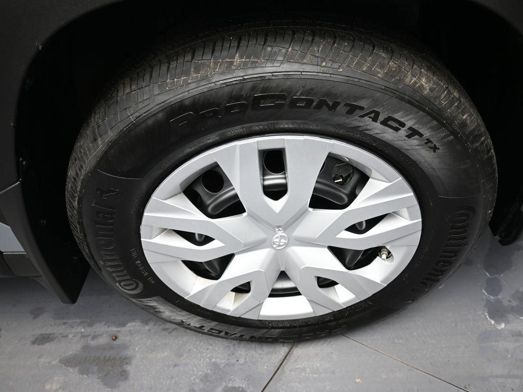 used 2024 Toyota Corolla Cross car, priced at $25,500