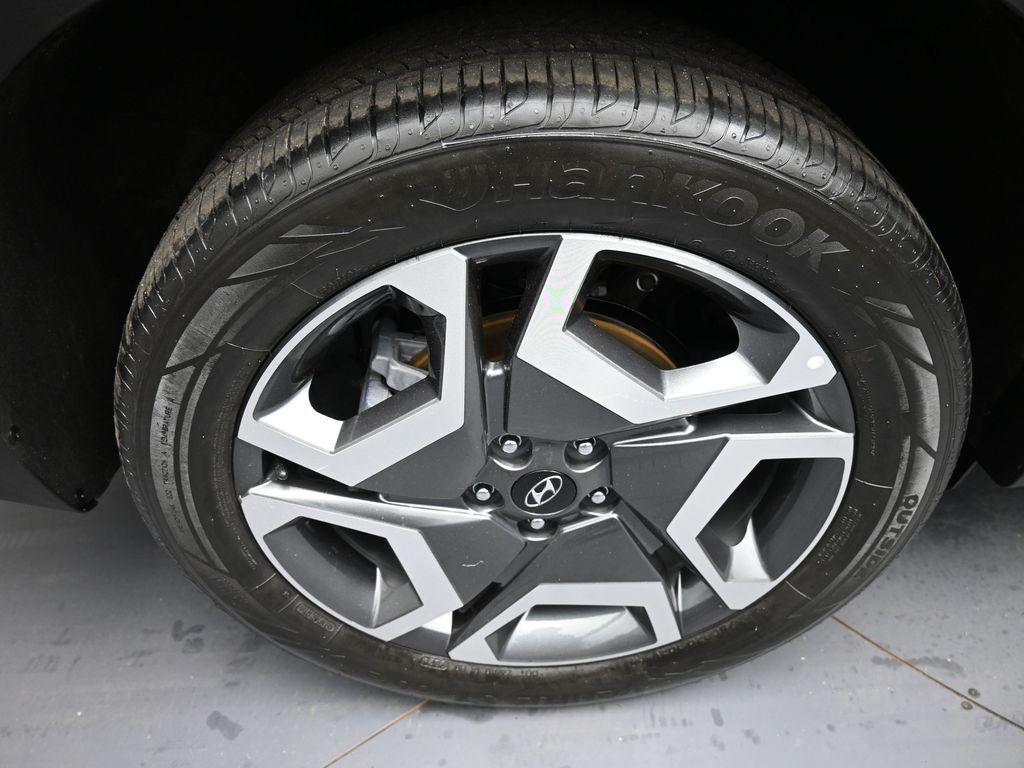 used 2025 Hyundai Palisade car, priced at $40,100