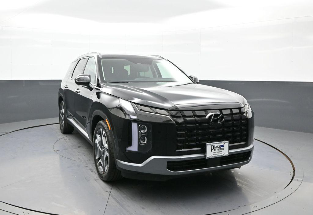 used 2025 Hyundai Palisade car, priced at $40,100