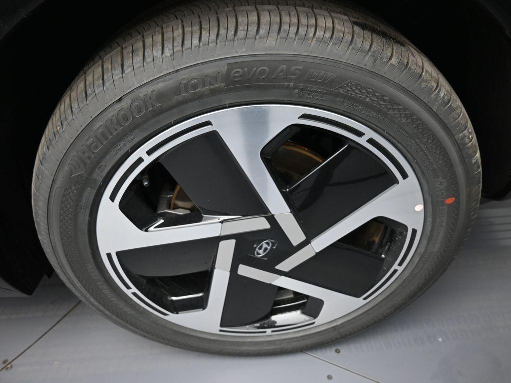 new 2026 Hyundai IONIQ 9 car, priced at $74,725