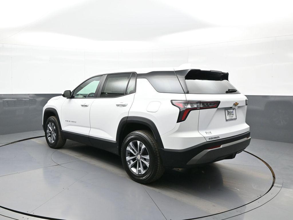 used 2025 Chevrolet Equinox car, priced at $23,300