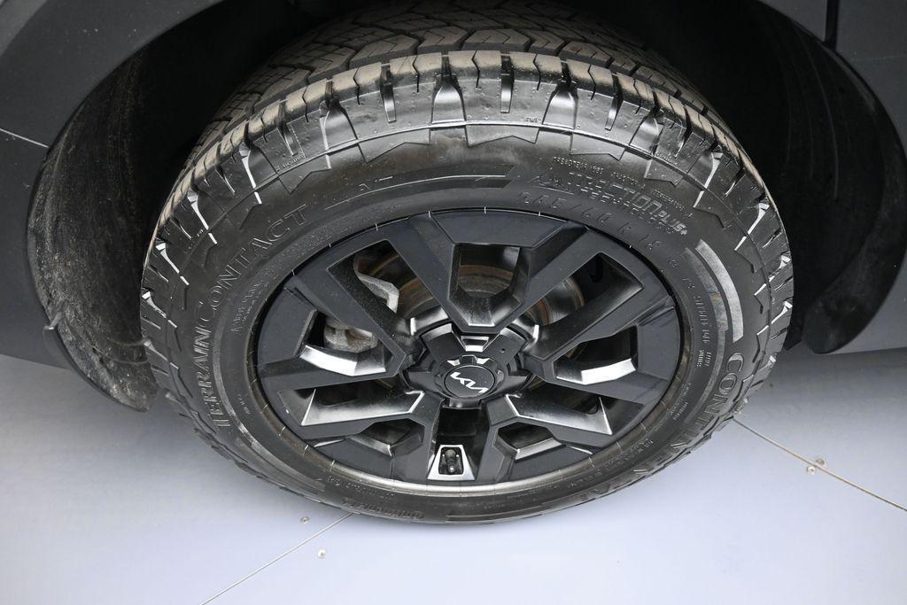 used 2024 Kia Telluride car, priced at $42,000