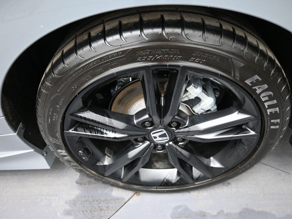 used 2025 Honda Civic Si car, priced at $29,800