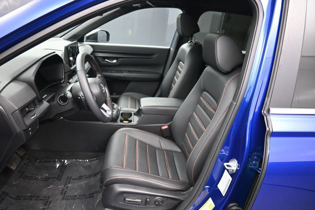 used 2024 Honda CR-V Hybrid car, priced at $34,400