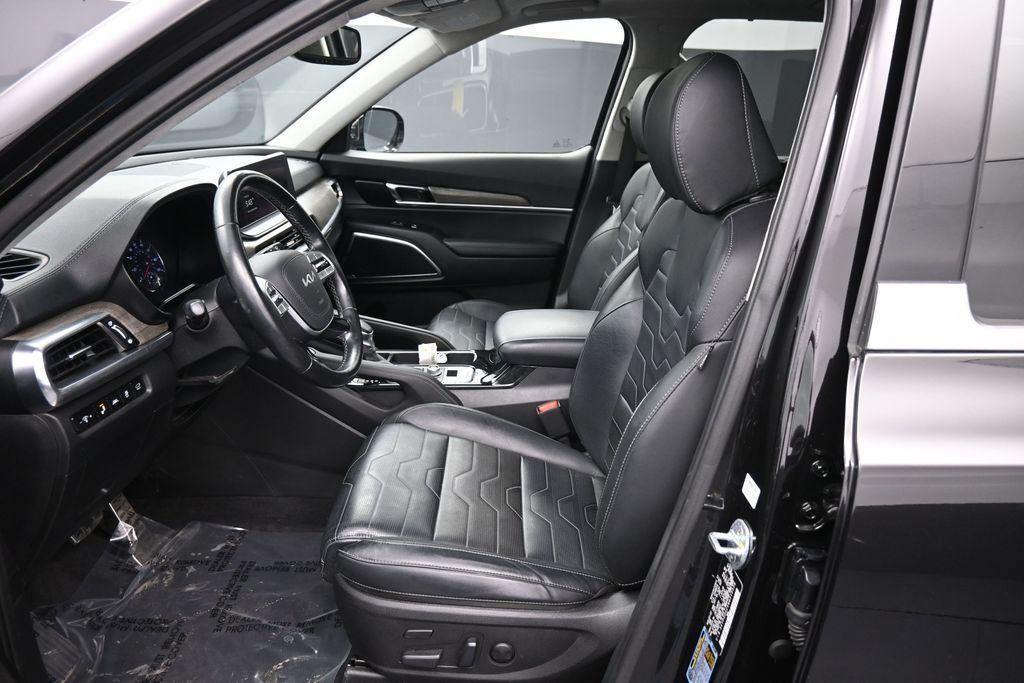 used 2022 Kia Telluride car, priced at $33,600