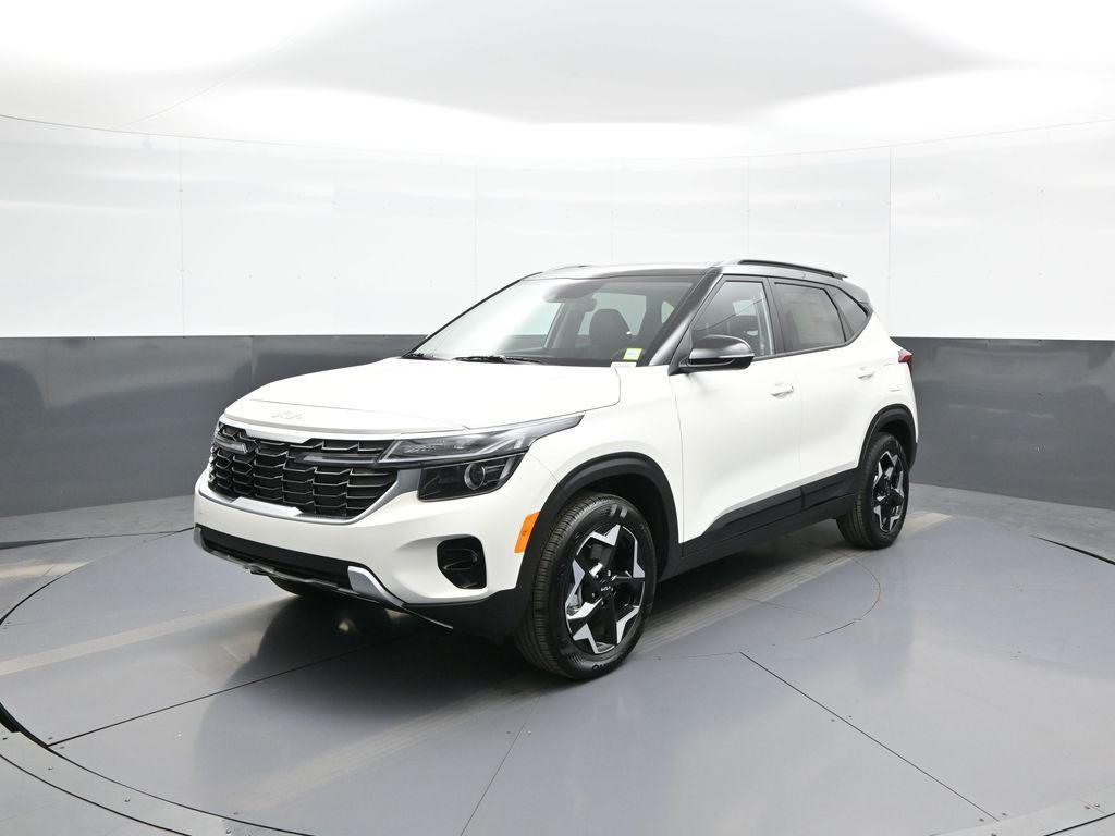 new 2025 Kia Seltos car, priced at $28,745