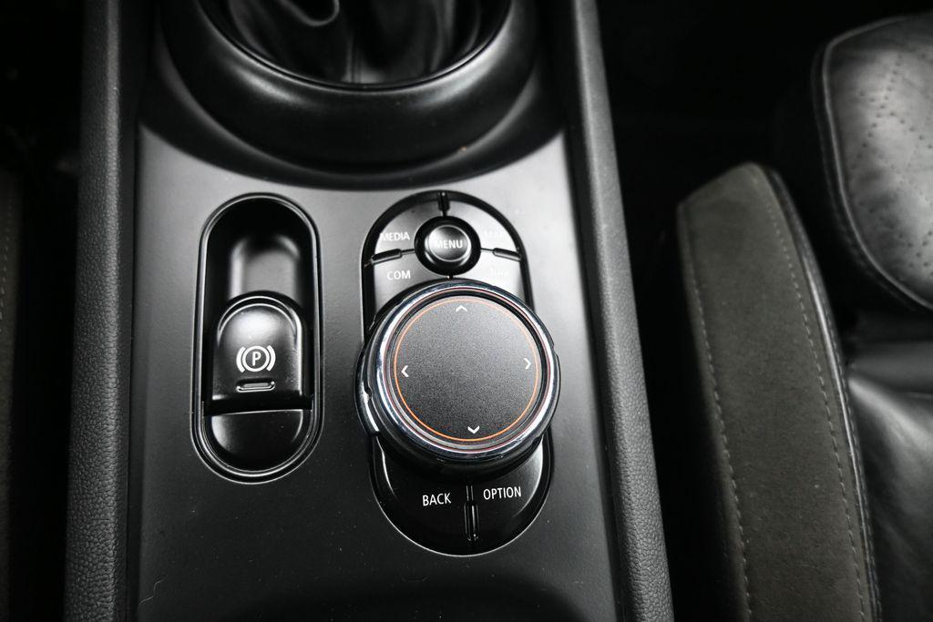 used 2018 MINI Clubman car, priced at $13,800