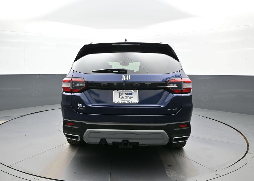 used 2024 Honda Pilot car, priced at $44,000